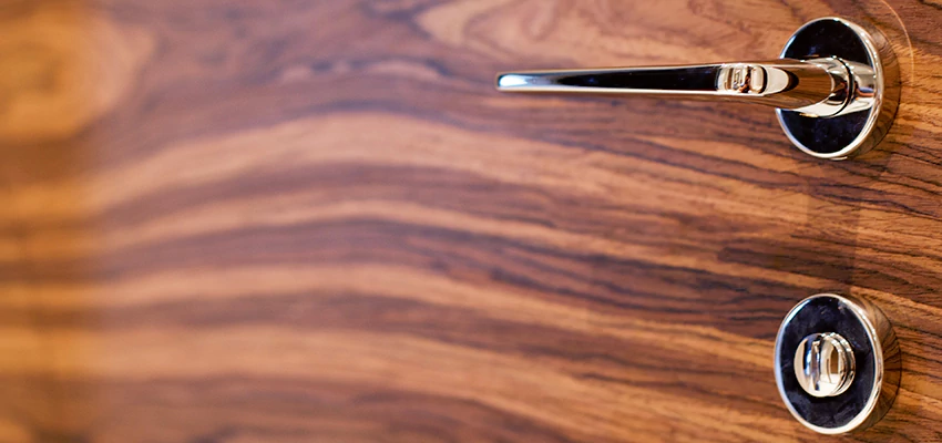 On Demand Locksmith For Key Fobs Repair in Pasadena, California