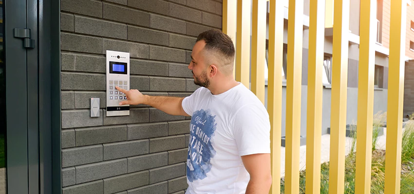 Locksmith Company For Smart Lock System Installation in Pasadena, California